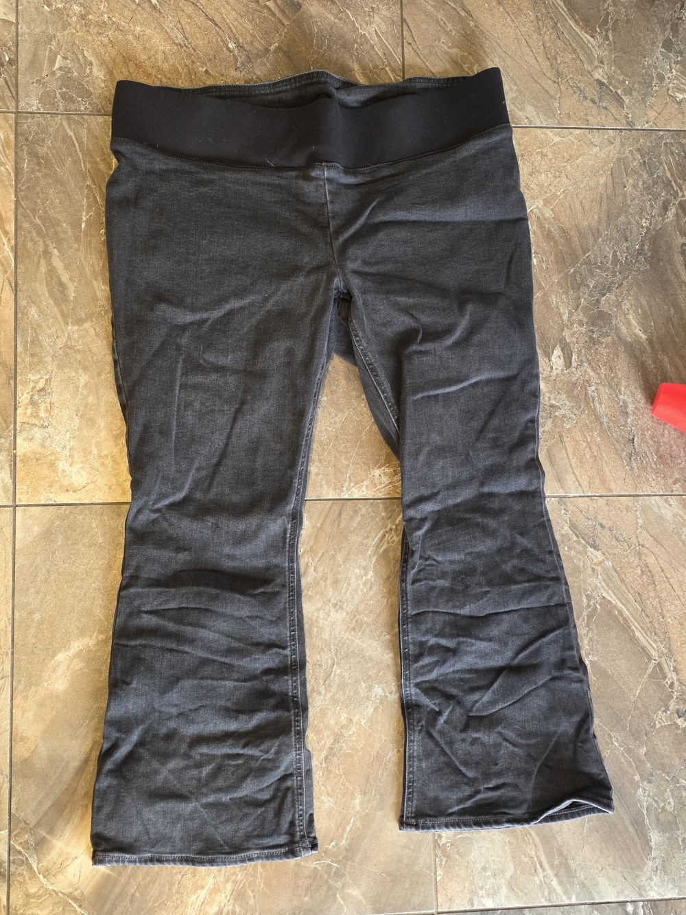 Old Navy Maternity Black Stretch Flare Jeans Size 16